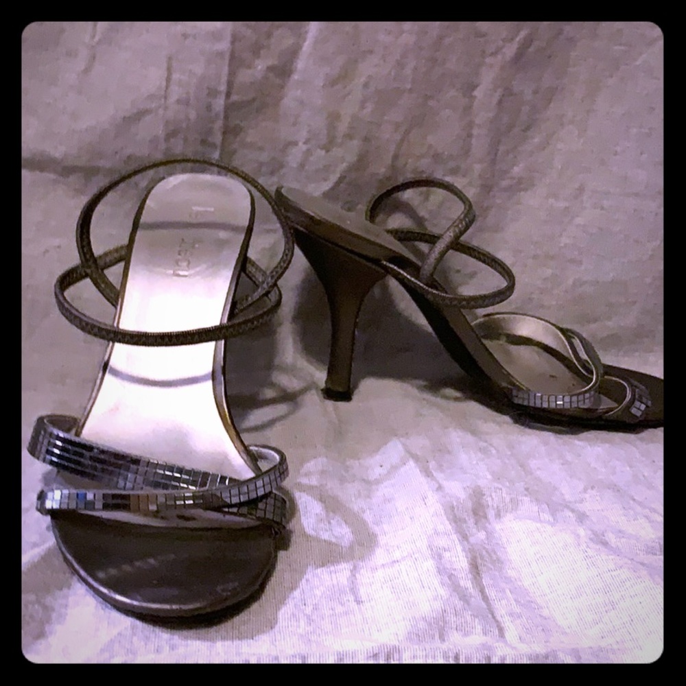 Le château silver embellished heels